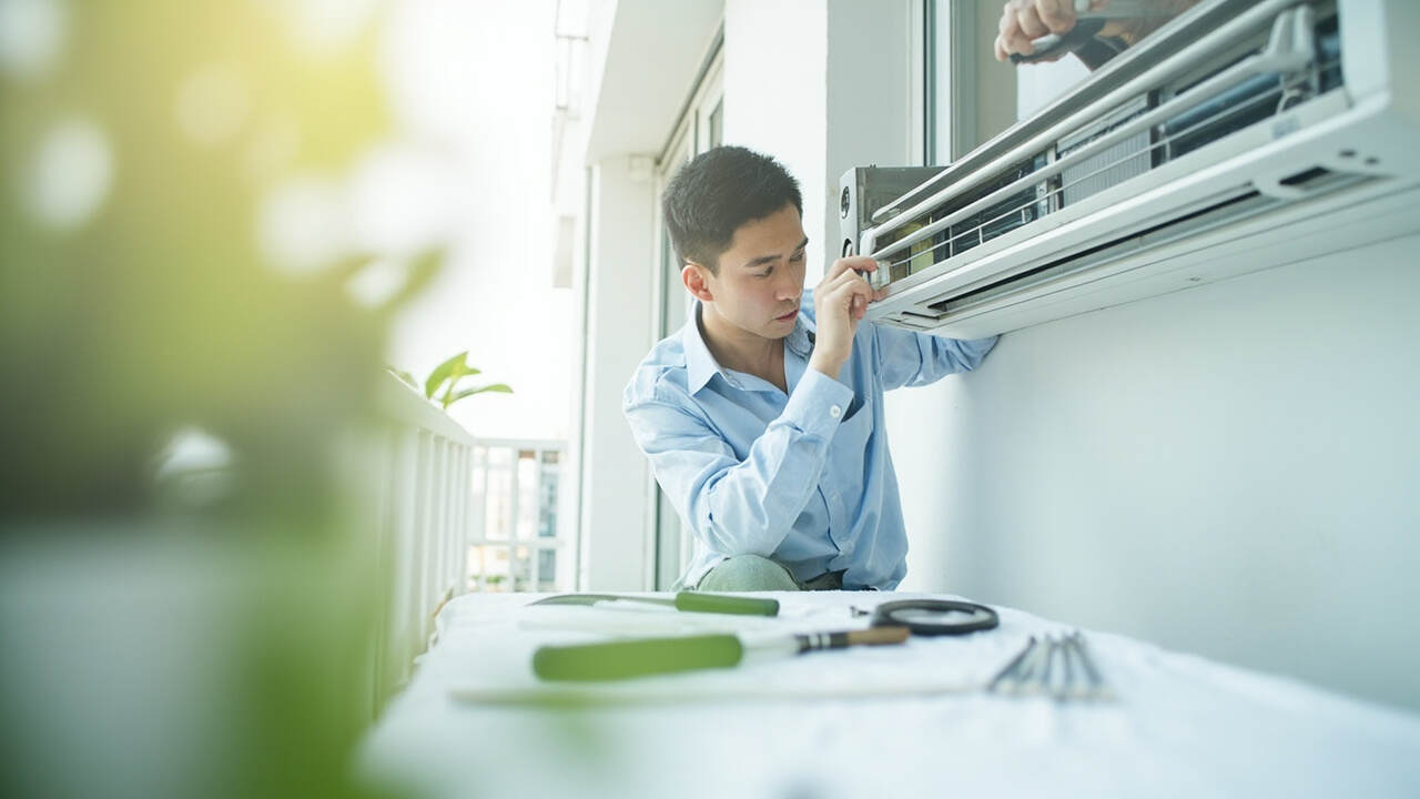 当太阳能热水器罢工，你找谁修？